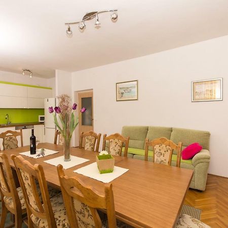 Apartman Domic Slatine Eksteriør bilde