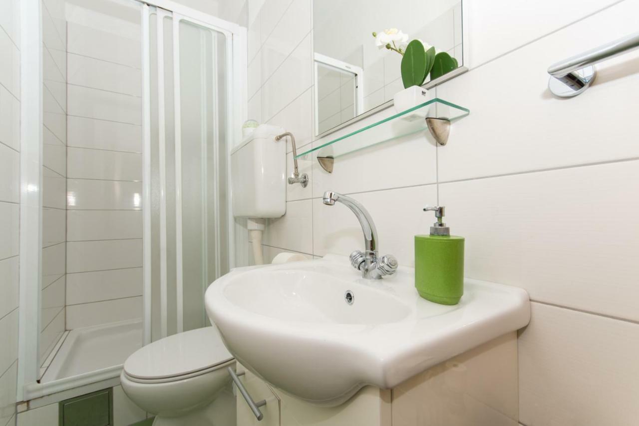 Apartman Domic Slatine Eksteriør bilde