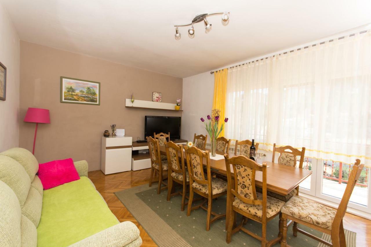 Apartman Domic Slatine Eksteriør bilde